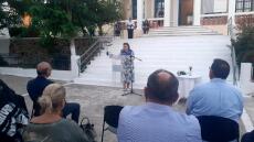 Λίνα Μενδώνη: Εγκαινίασε έκθεση με νέα ευρήματα στο ανακαινισμένο Αρχαιολογικό Μουσείο Μήλου
