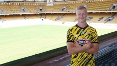 Η ΑΕΚ ανακοίνωσε τον Γιόνσον!