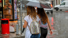 Κύμα κακοκαιρίας θα «χτυπήσει» με βροχές και καταιγίδες - Έντονα φαινόμενα την Παρασκευή και το Σάββατο 