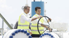 Πέτκοφ: Πιο κοντά η λειτουργία του διασυνδετήριου αγωγού φυσικού αερίου με την Ελλάδα