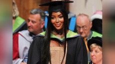 Ναόμι Κάμπελ: Αναγορεύτηκε επίτιμη διδάκτωρ