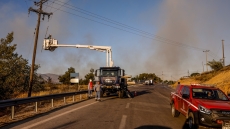ΔΕΔΔΗΕ: Αποκαταστάθηκαν στο μεγαλύτερο μέρος οι ζημιές σε Πεντέλη και Μέγαρα