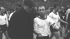  Ούβε Ζέελερ: Πέθανε ο θρύλος του Αμβούργου και της Δυτικής Γερμανίας 