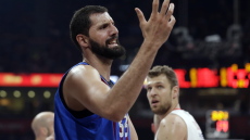 Μπαρτσελόνα: Οι Σέρβοι γράφουν ότι χάνει για έξι μήνες τον Μίροτιτς 