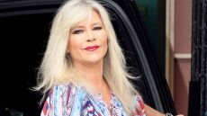 Σαμάνθα Φοξ: Η σύντροφος που έχασε από καρκίνο και ο γάμος που της άλλαξε τη ζωή