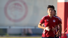 Ολυμπιακός: Εκτός ευρωπαϊκής λίστας ο Χουάνγκ