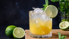 Κοκτέιλ με ρούμι ή με τζιν; Ποιες είναι οι προτιμήσεις των αναγνωστών του Olivemagazine.gr;