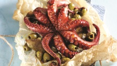 Συνταγές με καλαμάρια ή χταπόδι; Ποιες είναι οι αγαπημένες των αναγνωστών του Olivemagazine.gr;