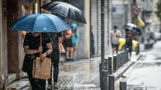 Καιρός: Βροχές και καταιγίδες - Πέφτει και η θερμοκρασία