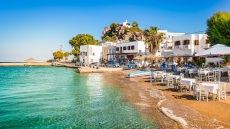 Le Figaro: Η Πάτμος στα ομορφότερα νησιά της Ελλάδας για να επισκεφτεί κανείς αυτό το καλοκαίρι