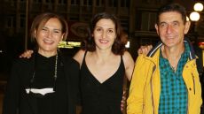 Όλγα Σκιαδαρέση: Η κόρη του Σκιαδαρέση και της Μάλφα φωτογραφίζεται γυμνή στην παραλία 