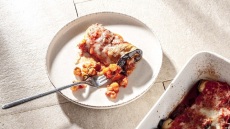 5 νόστιμες συνταγές με πρωταγωνίστρια τη μελιτζάνα