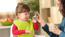 Παιδί δύσκολο με το φαγητό; Τι σημαίνει αυτό για την ανάπτυξή του