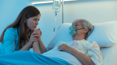 Μηχανική υποστήριξη – Κώμα: Τι προβλέπουν τα ασφαλιστικά συμβόλαια