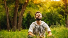 «Χάνεστε» στις σκέψεις σας; Αν όχι, καιρός να ξεκινήσετε!