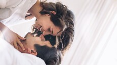 Πόσο σεξ την εβδομάδα τονώνει την καρδιά και διώχνει την κατάθλιψη;