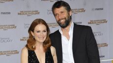 Τζούλιαν Μουρ: Η σπάνια φωτογραφία με τον σύζυγό της, Μπαρτ Φρέντλιχ 