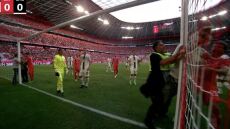 Μπάγερν - Γκλάντμπαχ: Εισβολείς προσπάθησαν να δεθούν στα δοκάρια!