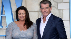 Πιρς Μπρόσναν: «Αγαπώ κάθε καμπύλη της» λέει για τα αρνητικά σχόλια για το σώμα της γυναίκας του