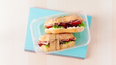 Tips για να γεμίσουμε εύκολα τα σχολικά ταπεράκια με αλμυρά σνακ (+20 συνταγές)