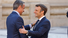 Στην Αθήνα ο Μακρόν στις 24 και 25 Απριλίου: Ανανεώνεται η αμυντική συμφωνία, στο τραπέζι Ορμούζ, οικονομία και συνεργασίες στην ΕΕ