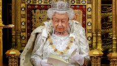 Ελισάβετ: «Η γέφυρα του Λονδίνου έπεσε» - Τι προβλέπει το πρωτόκολλο για τη διαδοχή της βασίλισσας