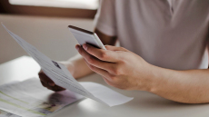 Έρχονται οι προσυμπληρωμένες δηλώσεις ΦΠΑ και οι «αυτόματες» επιστροφές φόρων