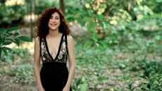 Μαρία Πετεβή: Ανατομία  μιας αντιστάρ