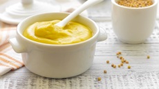 Μουστάρδα: Εσείς τι γνωρίζετε για το συστατικό που νοστιμίζει τις συνταγές μας;