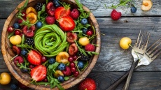 Vegetarian, vegan, pescetarian, flexitarian: Ποιες είναι οι βασικές διαφορές τους