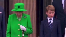 Βασίλισσα Ελισάβετ: Υπό σκέψη η παρουσία του 9χρονου πρίγκιπα Τζορτζ στην κηδεία