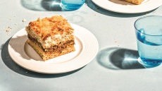 Παστίτσιο με μπεσαμέλ γιαουρτιού