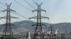 Ρεύμα: Την ερχόμενη εβδομάδα στη Βουλή ο νόμος για τον έκτακτο φόρο – Πιέσεις στους ηλεκτροπαραγωγούς να δώσουν εκπτώσεις στα νοικοκυριά