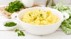 Πώς ξαναζεσταίνουμε τον πουρέ χωρίς να στεγνώσει;