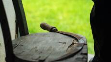 Πτολεμαΐδα: Επίθεση με δρεπάνι σε βάρος 43χρονου - Αναζητείται ο δράστης