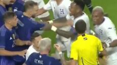  Λιονέλ Μέσι: Του έριξε αγκωνιά ο Φλόρες του Παναιτωλικού 