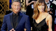 Ο Σιλβέστερ Σταλόνε εξήγησε γιατί σταμάτησε το διαζύγιο με την Τζένιφερ Φλάβιν