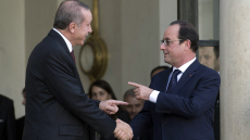 Φρανσουά Ολάντ για Ρετζέπ Ταγίπ Ερντογάν: Διπρόσωπος, έχει κάνει διπλωματία τα στριφογυρίσματα