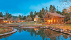 Sotheby's: Πωλητήριο για τον «Παράδεισο» του Παράβαλου στο Μαίναλο και το ιστορικό «Bella Vita»