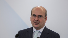 Γραμμή 1555: Στα 3,5 εκατ. οι απαντημένες κλήσεις πολιτών - «Σπάει το ένα ρεκόρ μετά το άλλο» λέει ο Χατζηδάκης