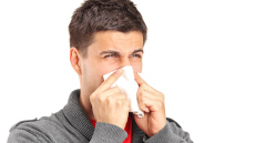 Κρυολόγημα: 5 SOS tips που ανακουφίζουν