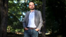 Ρωσία: Για εσχάτη προδοσία παραπέμπεται πολιτικός της αντιπολίτευσης που επέκρινε το Κρεμλίνο