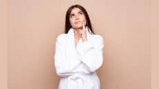 Έχετε έμπνευση στο ντους; Έρευνα αποκαλύπτει γιατί «κατεβάζουμε» ιδέες εκείνη τη στιγμή