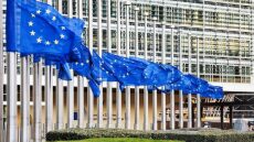 Κομισιόν: Είμαστε κοντά σε συμφωνία με τις ΗΠΑ για τους εμπορικούς δασμούς