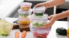 Το έξυπνο τρικ για να αποφύγουμε τη σπατάλη τροφίμων στο ψυγείο μας