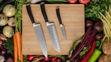 Τα 3 μαχαίρια που πρέπει να έχουμε στην κουζίνα μας
