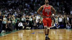  Μπεν Γκόρντον: Εννιά κατηγορίες για τον πρώην παίκτη των Μπουλς που ξυλοκόπησε τον γιο του 