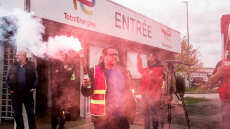 Ενεργειακή κρίση - Γαλλία: «Λυγίζει» από την απεργία στα διυλιστήρια - Στέρεψαν τα πρατήρια υγρών καυσίμων