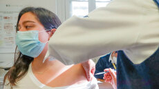 Γρίπη: Μετά τις 20 Οκτώβρη να εμβολιαστούν οι ευπαθείς ομάδες, λέει η Παγώνη - Πότε θα είναι σε έξαρση ο ιός