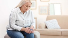 Γόνατα: Τα κρίσιμα 5 κιλά που μπορεί να σας οδηγήσουν στο χειρουργείο